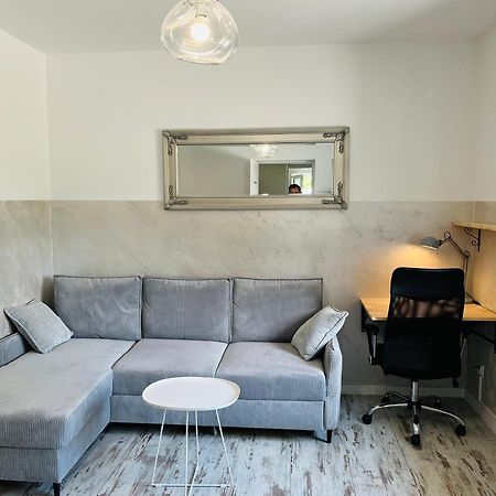 شقة Apartament Ogrodowy Miechów المظهر الخارجي الصورة