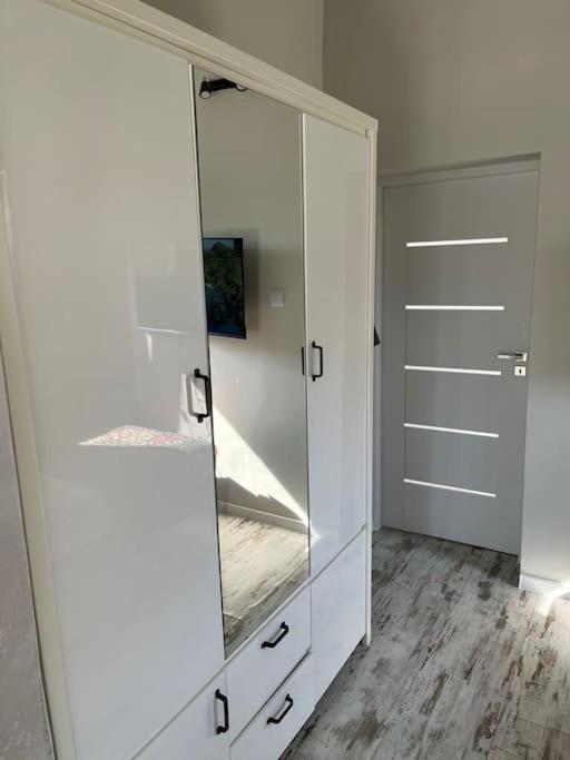 شقة Apartament Ogrodowy Miechów المظهر الخارجي الصورة