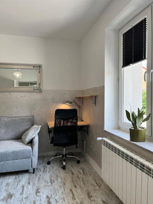 شقة Apartament Ogrodowy Miechów المظهر الخارجي الصورة